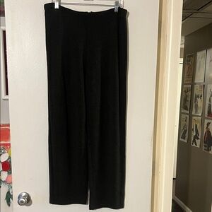 Staples heather gray stretchy pants. Hidden back zipper